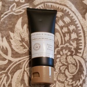 Cucina & Barnstable Vanilla Bean Latte Foot Cream